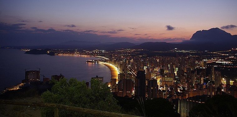 Benidorm de noche