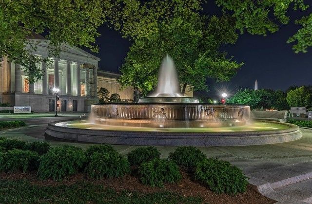 Andrew W. Mellon Memorial Fountain
