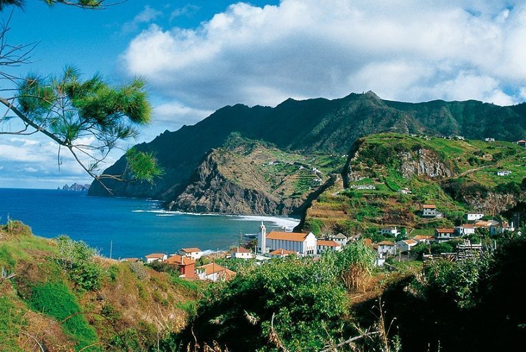 Costa de Madeira