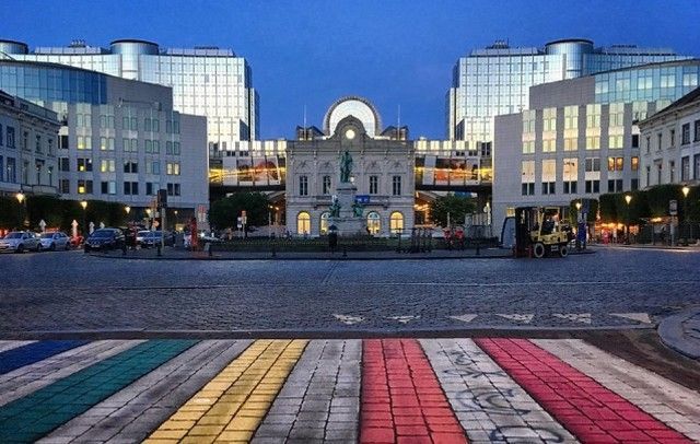 Plaza Luxemburgo bruselas