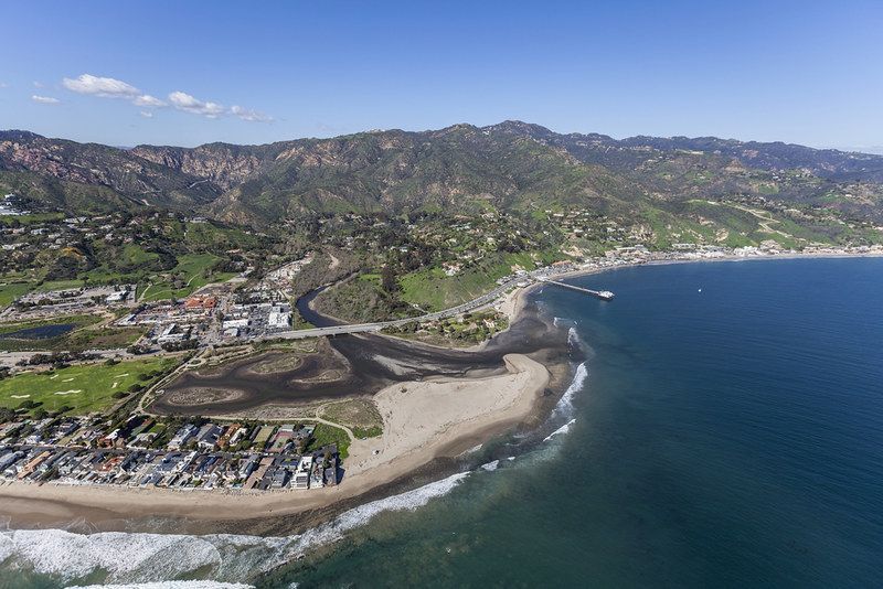 Surfrider Beach (California)