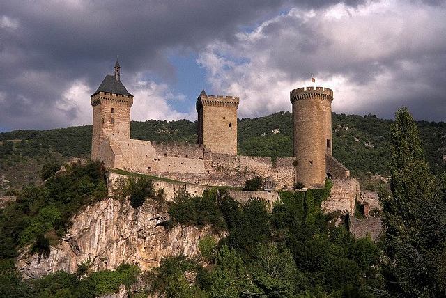 Castillo-Foix Castillo Foix