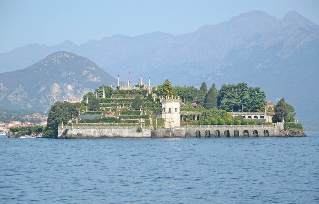 Isola-Bella