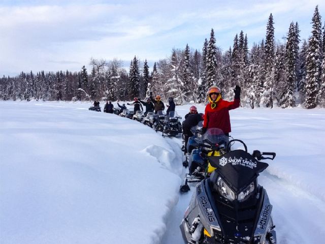 Excursiones en moto esqui en Alaska