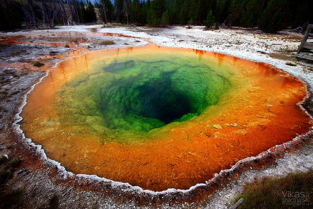 Morning Glory Pool