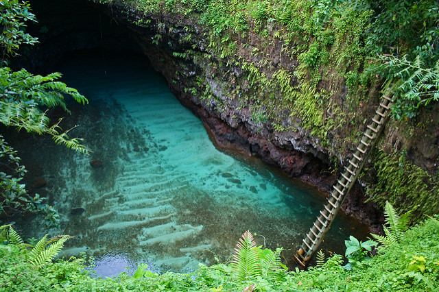 Toe Sua Ocean Trench