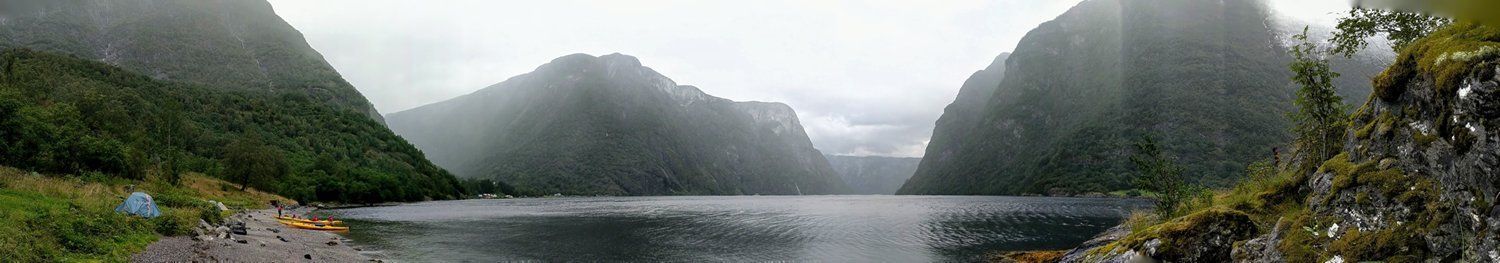 Fiordo Naeroyfjord