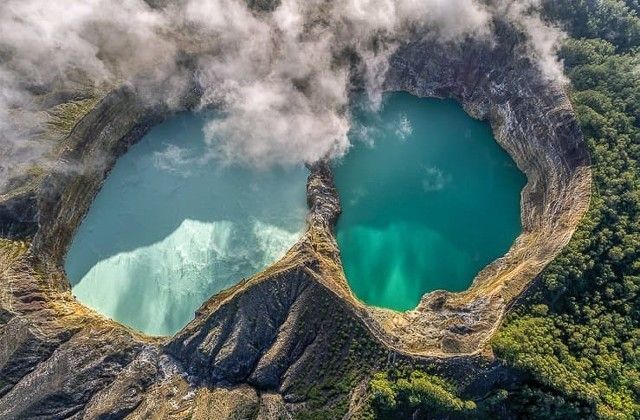 Kelimutu (Indonesia)