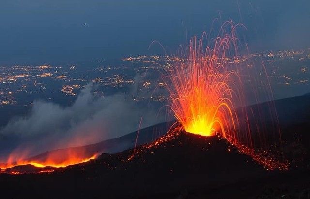 Volcán Etna en Italia