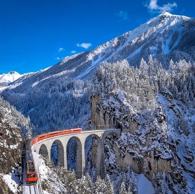 Glacier Express Suiza
