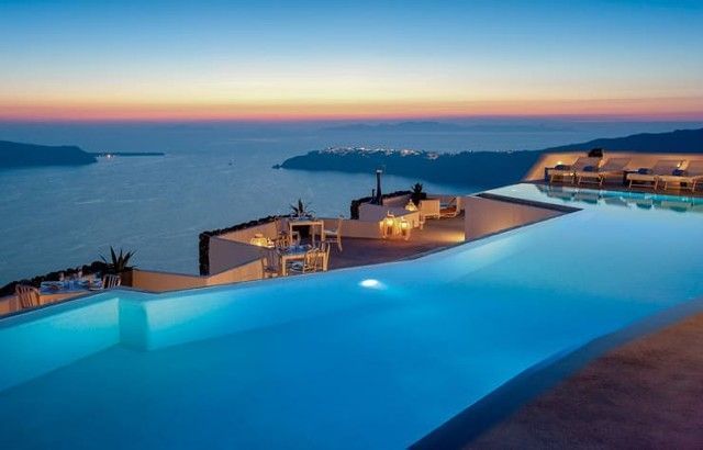 Grace Santorini