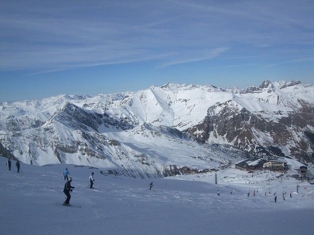 Esquiando en Mayrhofen (Austria)
