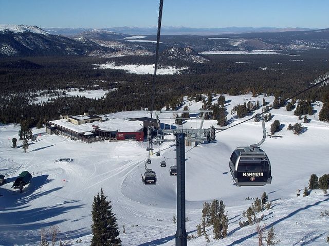 Mammoth Mountain ski