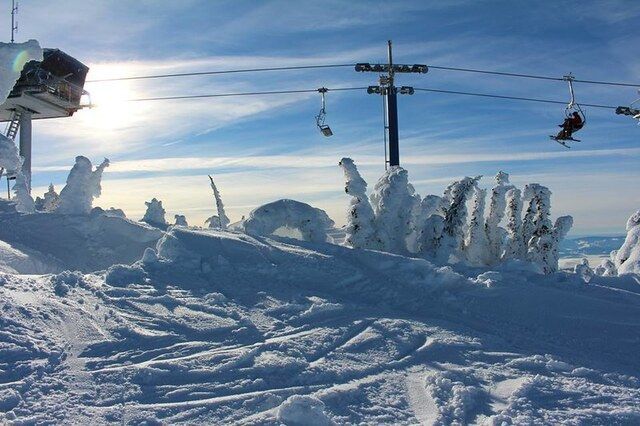 Esquiando en British Columbia