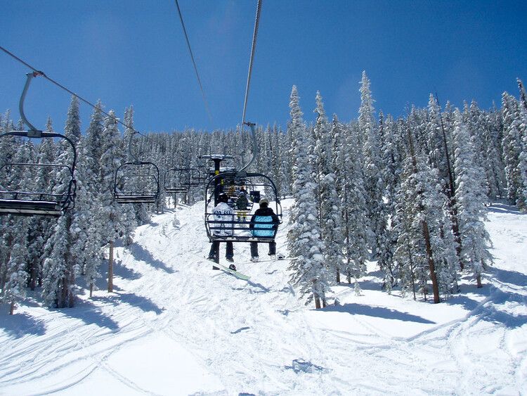 Echo Mountain ski